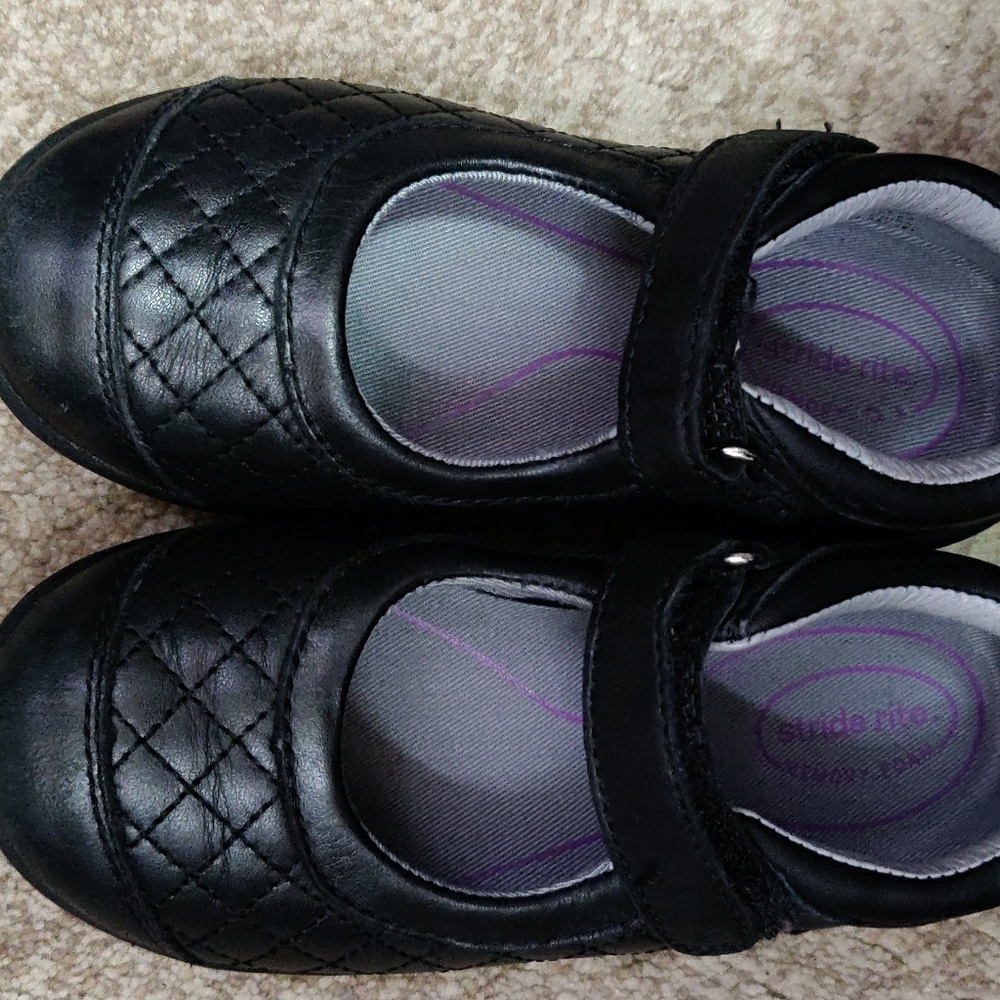 Girl Mary jane shoes